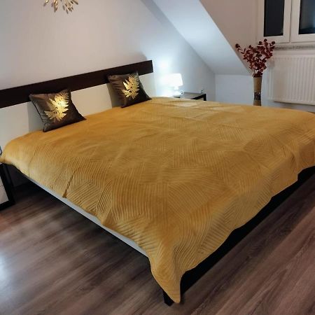 Apartament Marzenie 4 - Opole Buitenkant foto